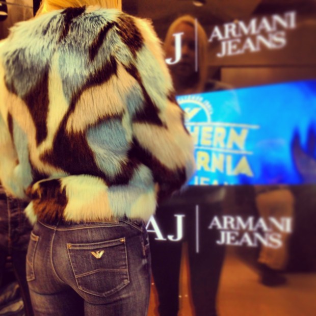 התחדשתי בג'ינס חדש 