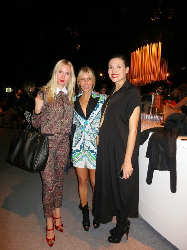 דנה אונגר אמור אלנה ראלף אירה סימונוב שבוע האופנה גינדי 2014