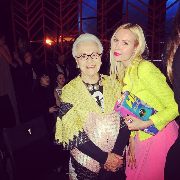 רוזיטה מיסוני ואירה סימונוב שבוע האופנה גינדי 22014