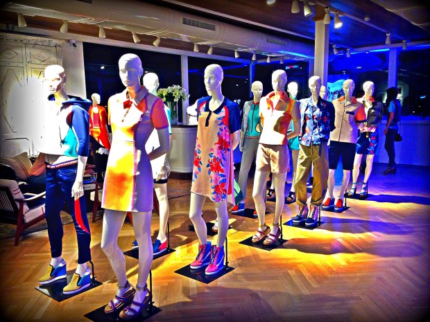 Fantastic Colors and Store Design