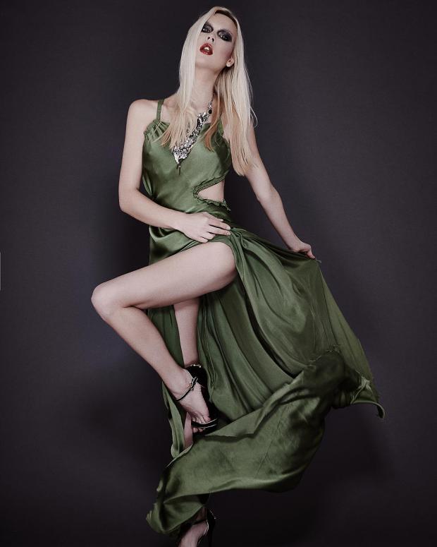 ira simonov tactic 3 x-pose