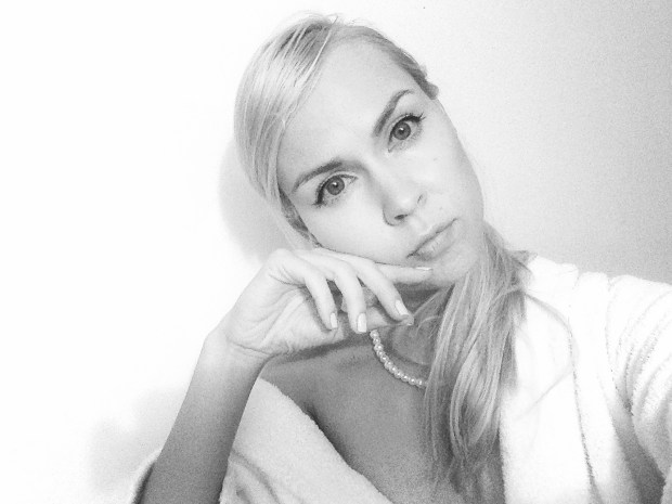 bobbi brown makeup lesson ira simonov irasimonov אירה סימונוב fashion blog fashion blogger שיעור איפור בובי בראון couturistic monochrome